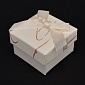 Подарункова коробочка Квадратна під кільце, 5х5х3,5 см, Кремова, 1 шт. (UPK-053769)
