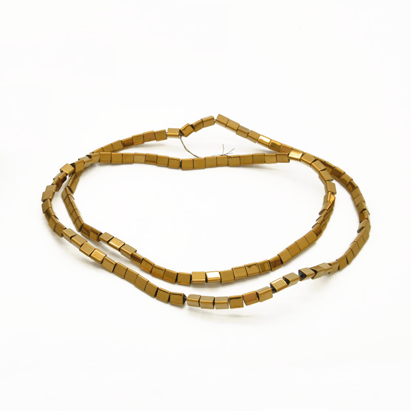 Бусины Гематит, Нат. камень, Треугольник, 3х3х3 мм, С покрытием, Золотистые (BUS-054006)