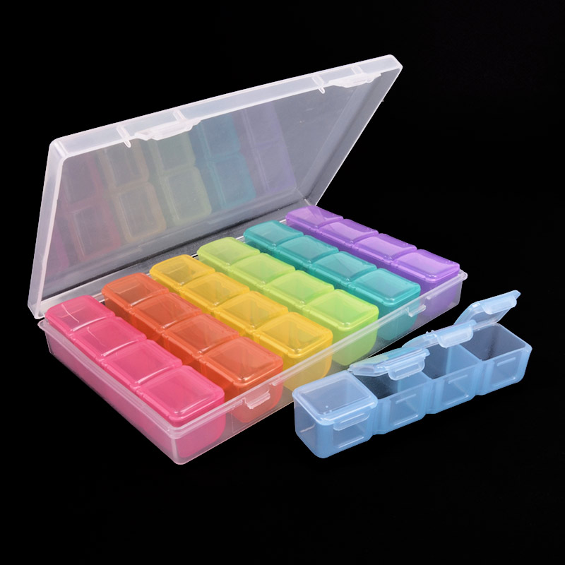 Органайзер для хранения бисера на 28 ячеек, 17,5х10,5х2,5 cм (INS-051085)