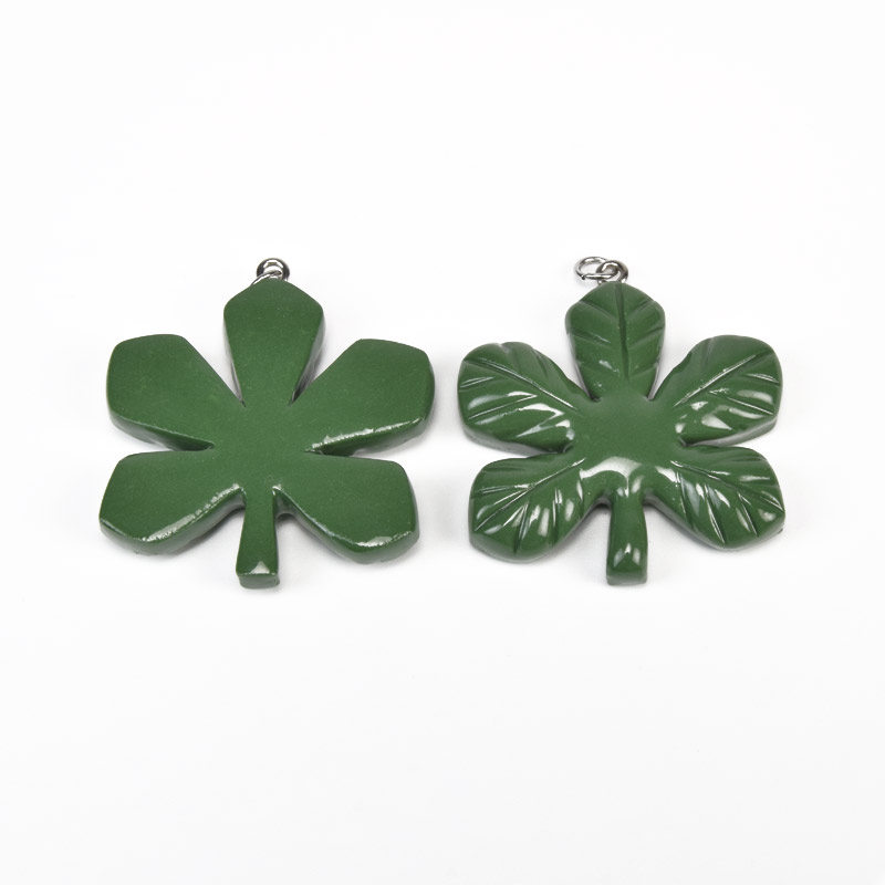 Підвіска Лист каштана з полімерної глини, 33х29 мм, Зелений (POD-059370)
