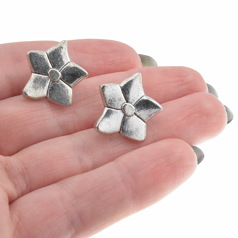 Намистини мет. Квітка, 18х17 мм, Античне срібло (BUS-009161)