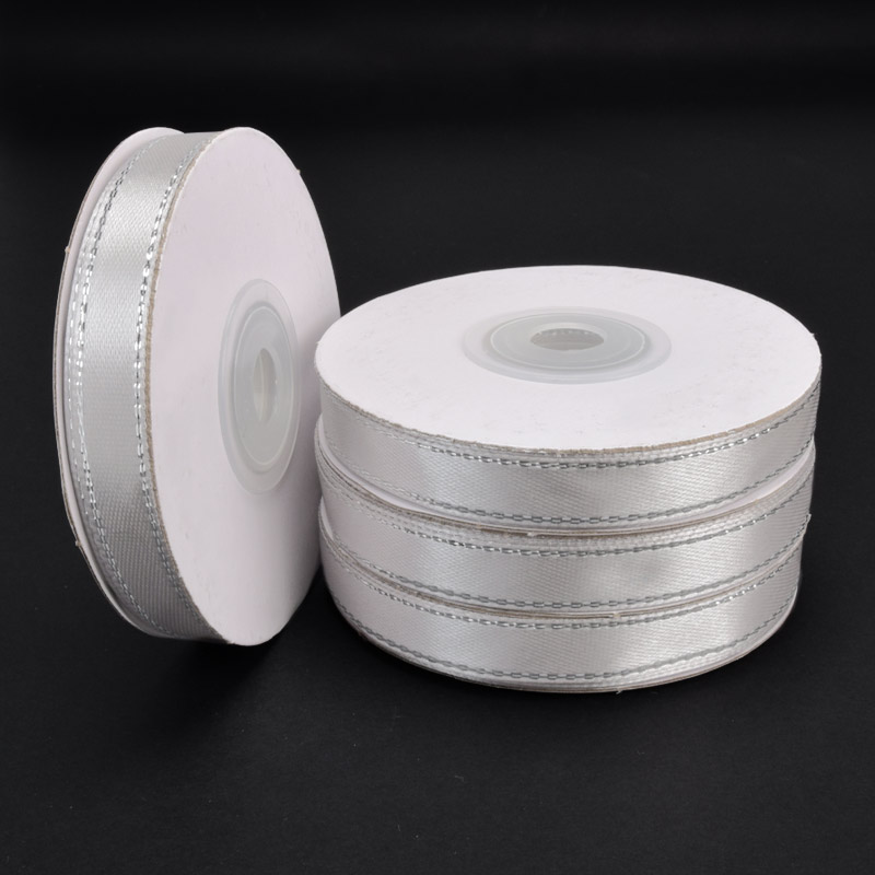 Атласна стрічка з люрексом, 10 мм, Сіра зі сріблом (LEN-060347)