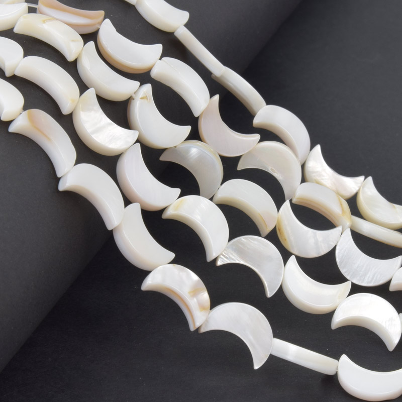 Намистини Перламутр білий, Натур. камінь, 13х9 мм, Місяць (BUS-058101)