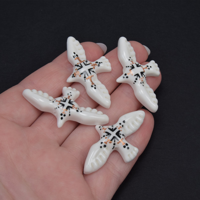 Підвіска-намистина Горлиця з полімерної глини, 39х21 мм, З малюнком (POD-059386)