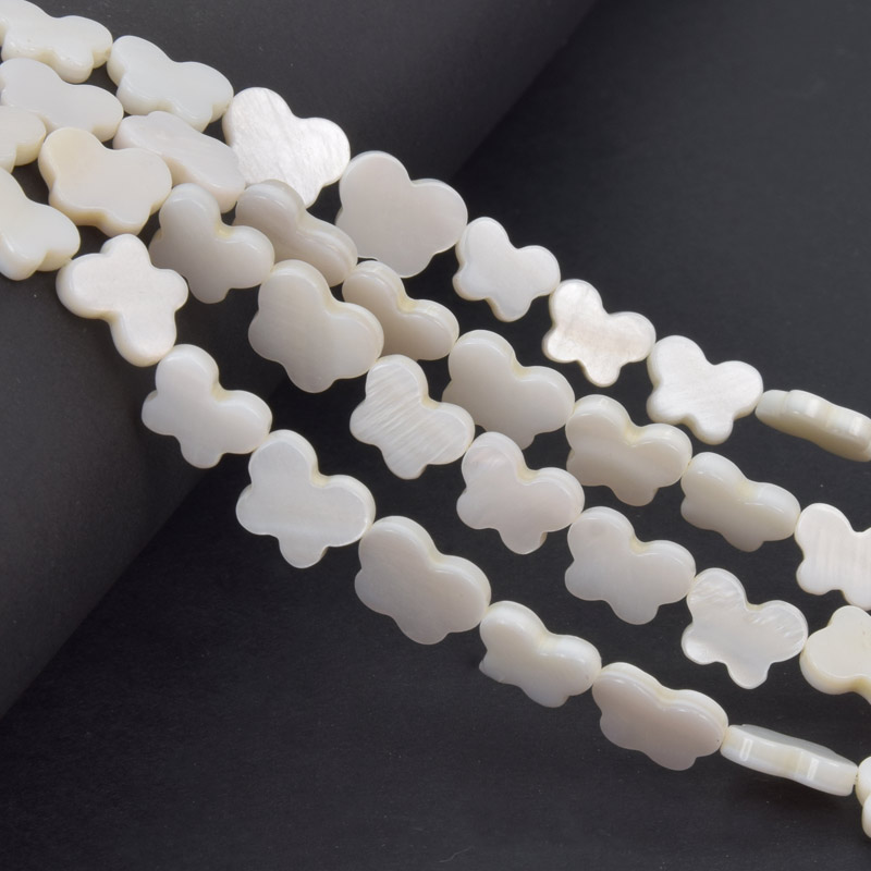 Намистини Перламутр білий, Натур. камінь, 11х8 мм, Метелик (BUS-058115)