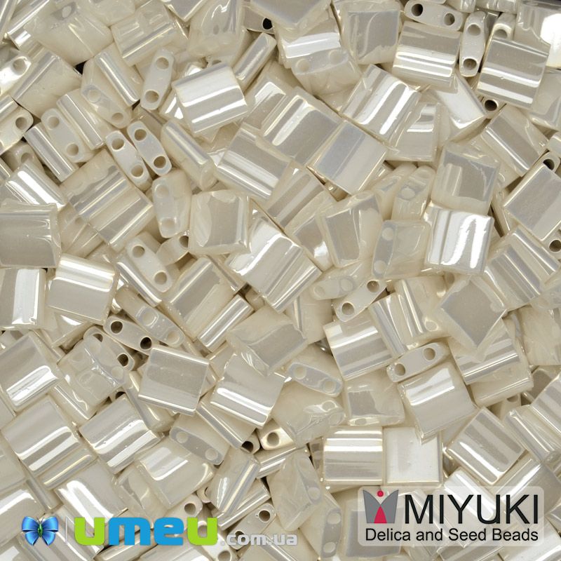 Бісер японський Miyuki TILA №592, 5х5 мм, Кремовий (BIS-046055)