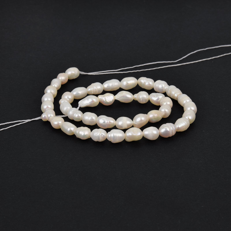 Бусины натуральный речной Жемчуг молочный, 7-9 мм (BUS-058134)