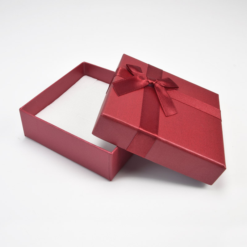 Подарочная коробочка Квадратная, 9х9х3 см, Красная (UPK-057118)