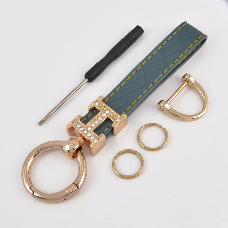 Брелок, 13х3,5 см, Сірий, Штучна шкіра, Золото (OSN-058513)