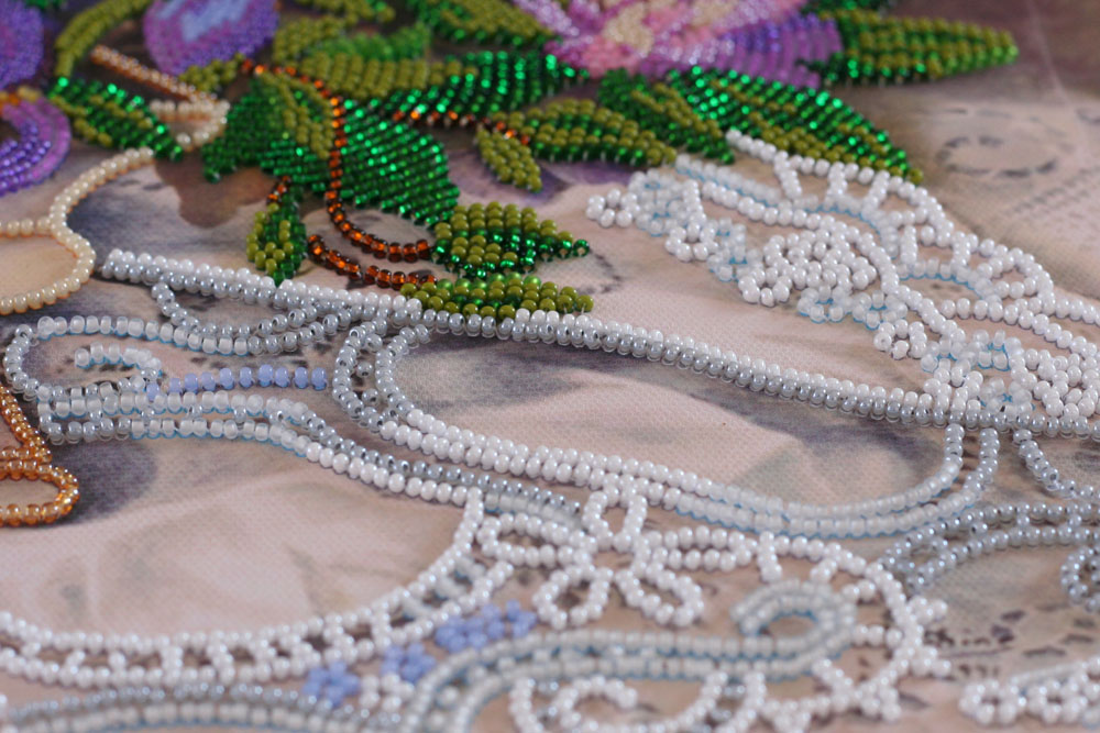 Набір для вишивання бісером на полотні Абрис Арт, Квіткове мереживо, 28х36 см (SXM-024889)