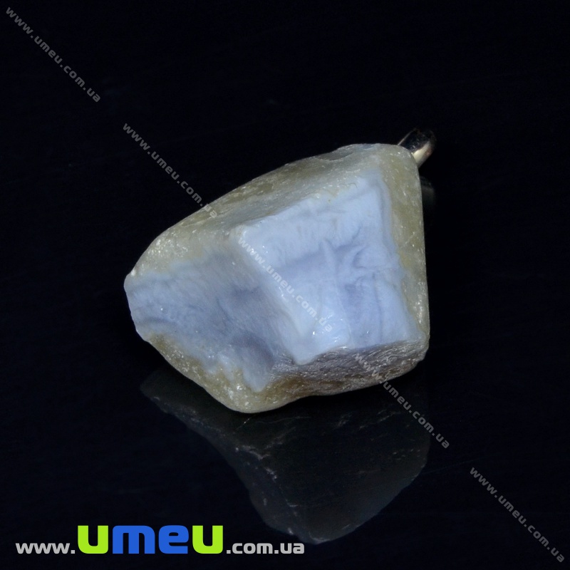 Подвеска из натурального камня Сапфирин, 32х21х20 мм (POD-026130)