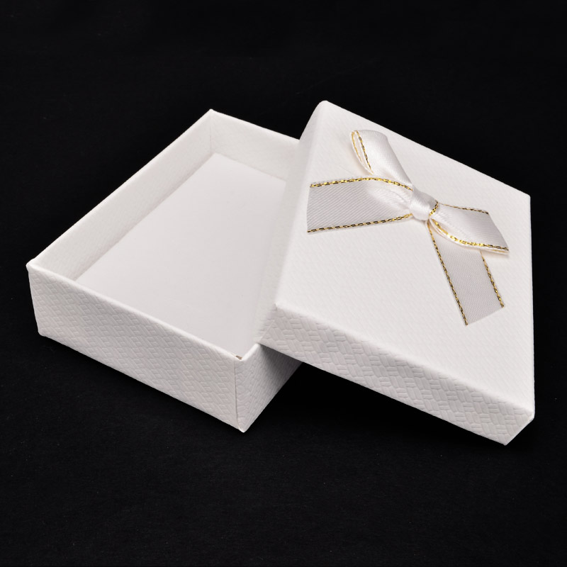 Подарочная коробочка Прямоугольная, 9х7х3 см, Белая (UPK-053793)