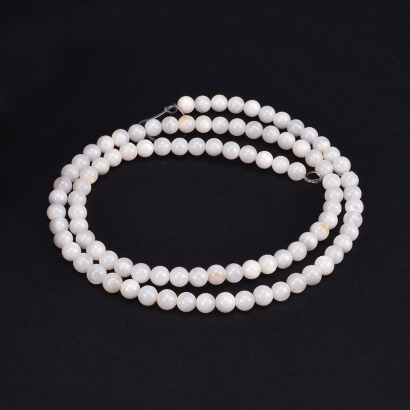 Бусины Перламутр белый, Натур. камень, 4 мм, Круглые (BUS-051774)