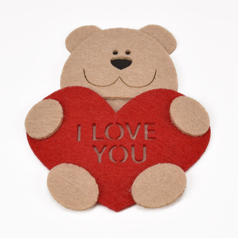 Декоративний виріб з фетру Ведмедик із серцем, 10х8,5 см, Бежевий (FLT-056964)