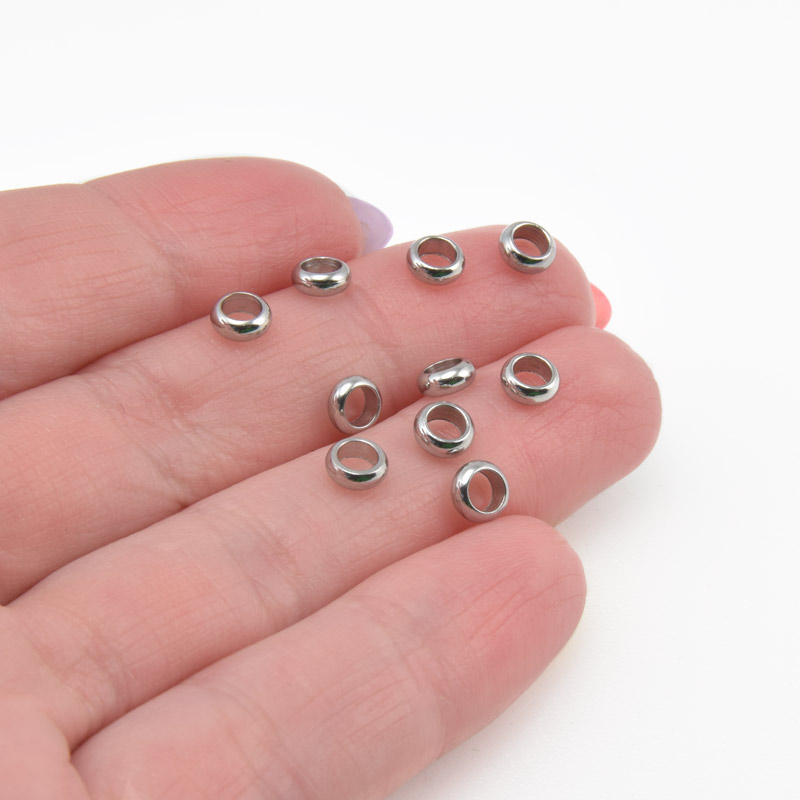 Намистини з нерж. сталі Круглі плоскі, 5х2 мм, Темне срібло (STL-058410)