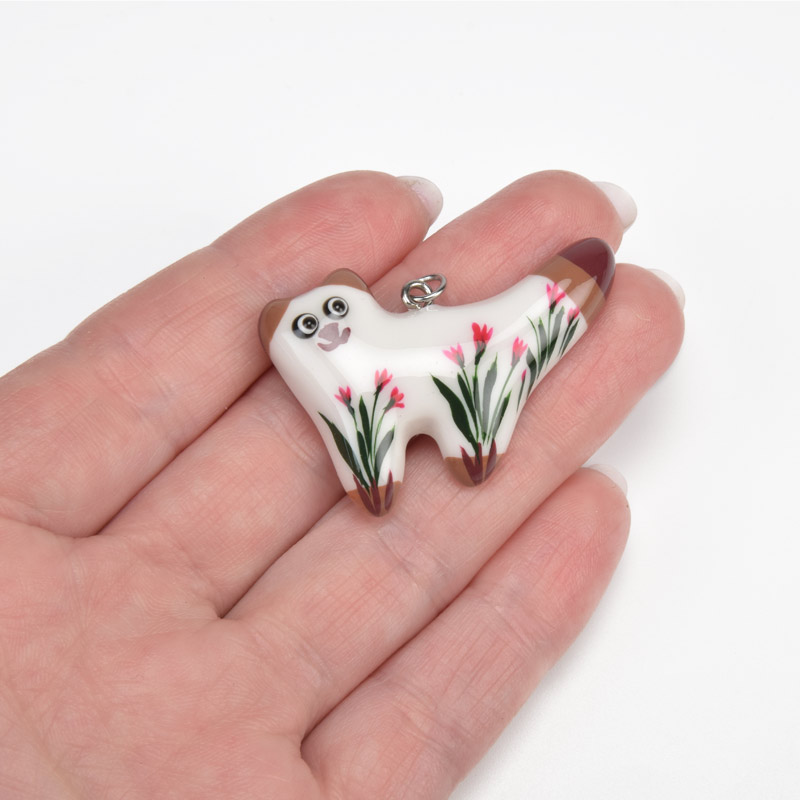 Подвеска Котик из полимерной глины, 40х27 мм, С рисунком (POD-059375)