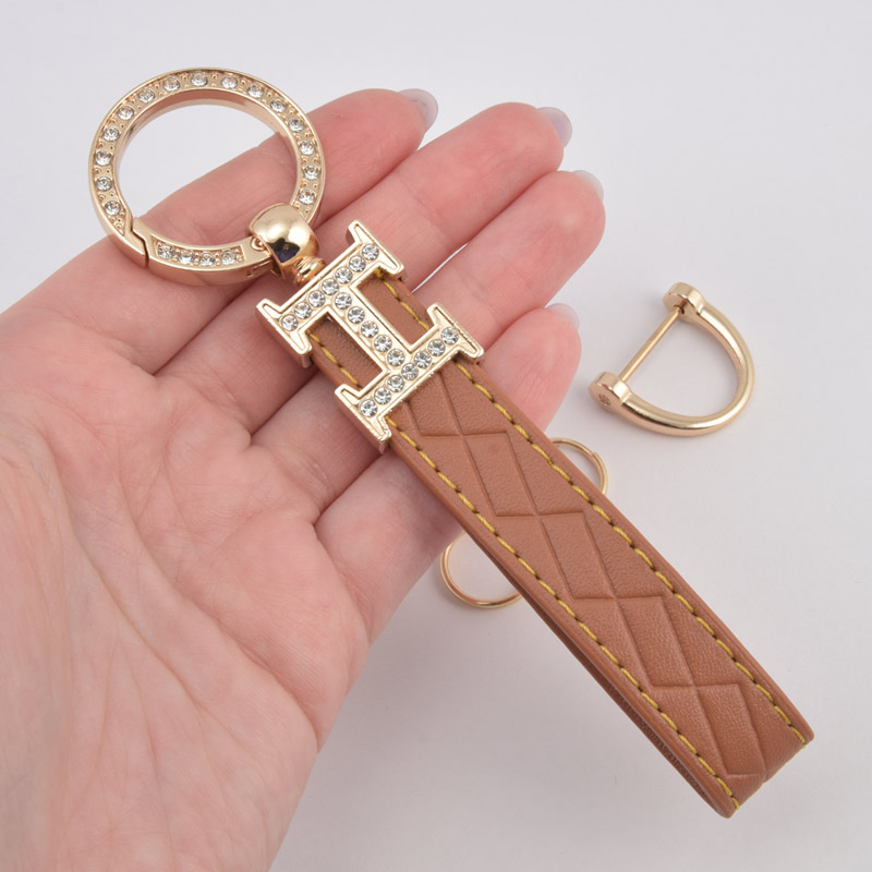 Брелок, 13х3,5 см, Коричневый, Искусственная кожа, Золото (OSN-058508)