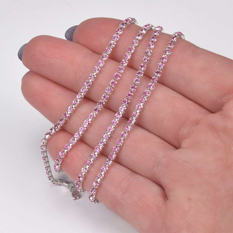 Стразовая цепь SS6 (2,0 мм), Светлое серебро, Стразы стеклянные розовые (ZEP-061016)