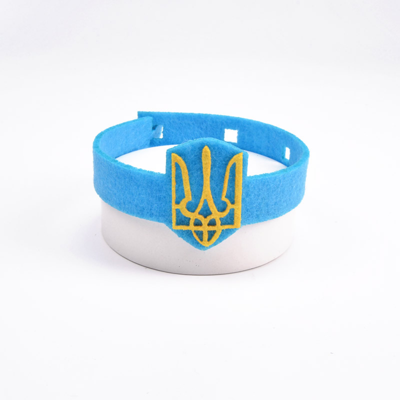 Декоративное изделие из фетра Браслет "Трезуб", 23х3,5 см, Голубой (FLT-051586)