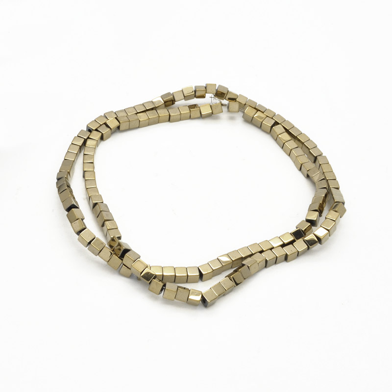 Бусины Гематит, Натур. камень, Кубик, 3х3х3 мм, Золотистые (BUS-051753)