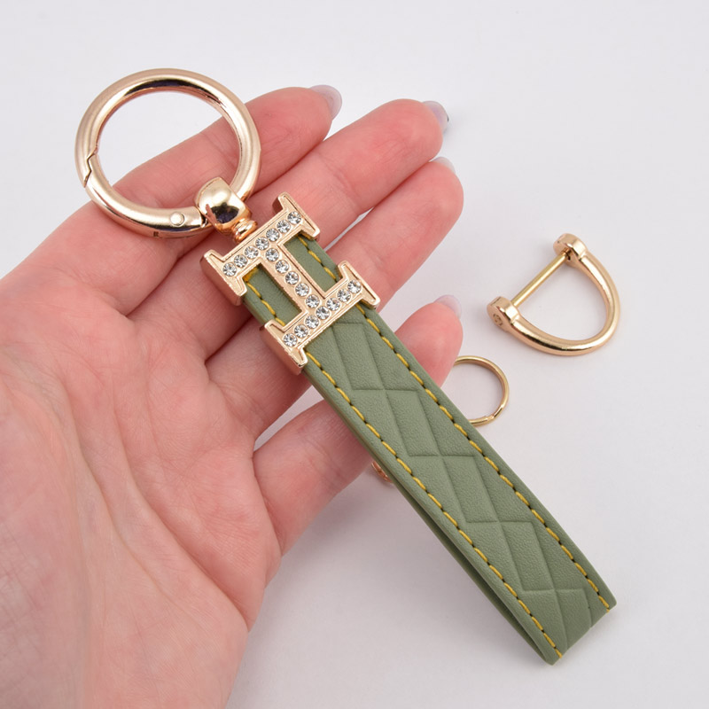 Брелок, 13х3,5 см, Зеленый, Искусственная кожа, Золото (OSN-058516)