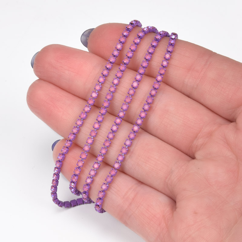 Стразовая цепь SS6 - 2,0 мм, Сиреневая, Стразы стеклянные розовые опал (ZEP-061036)