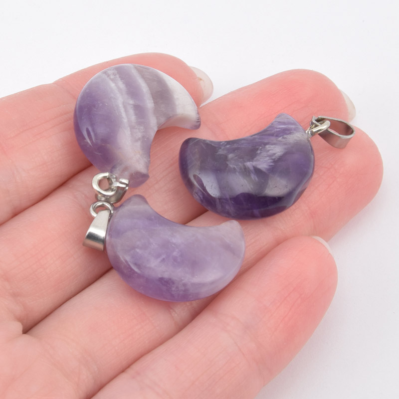 Подвеска Луна, Натур. камень Аметист, 24х18 мм (POD-058570)
