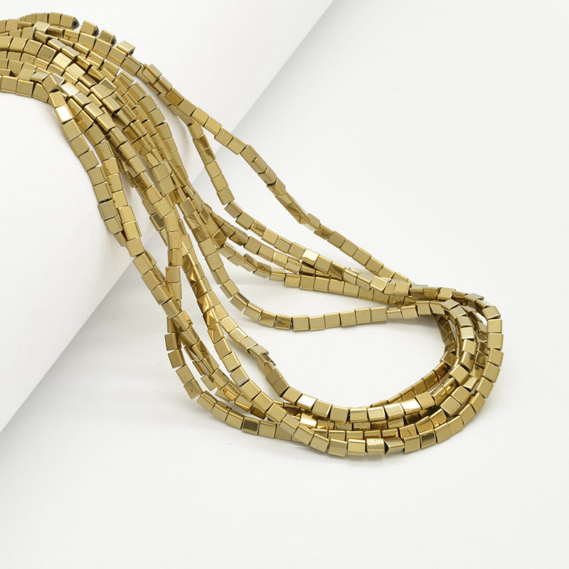 Намистини Гематит, Нат. камінь, Трикутник, 3х3х3 мм, З покриттям, Золотисті (BUS-054005)