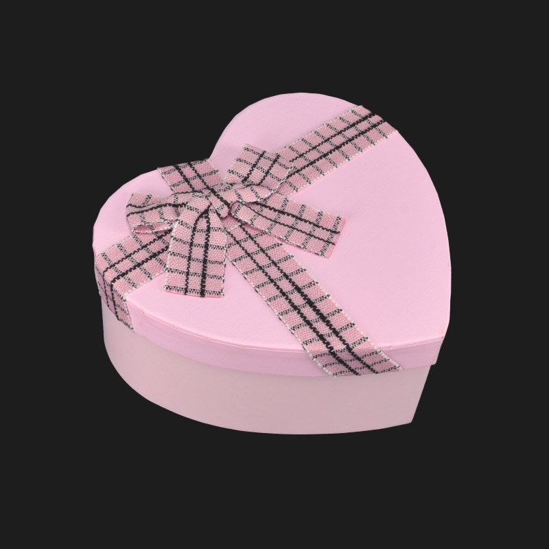 Подарункова коробка Серце, 18,5х16,5х7,5 см, Рожева (UPK-060625)