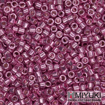 Бісер японський Miyuki Delica 11/0 DB1840, Duracoat Galvanized, Малиновий (BIS-045482)