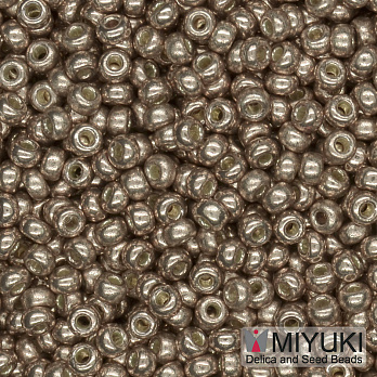 Бісер японський Miyuki круглий RR 11/0 №5104 Duracoat Galvanized, Какао (BIS-045720)
