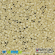 Бісер японський Miyuki Delica 11/0 DB157, Кремовий AB (BIS-038852)