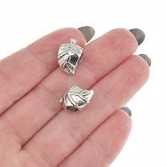 Намистини мет. Листик, 15х9х8 мм, Античне срібло (BUS-006460)