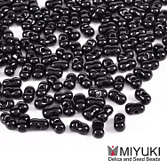 Бісер японський Miyuki Berry BB-401, 4,5х2,5 мм, Чорний (BIS-053294) Бісер японський Miyuki Berry BB-401, 4,5х2,5 мм, Чорний (BIS-053294)